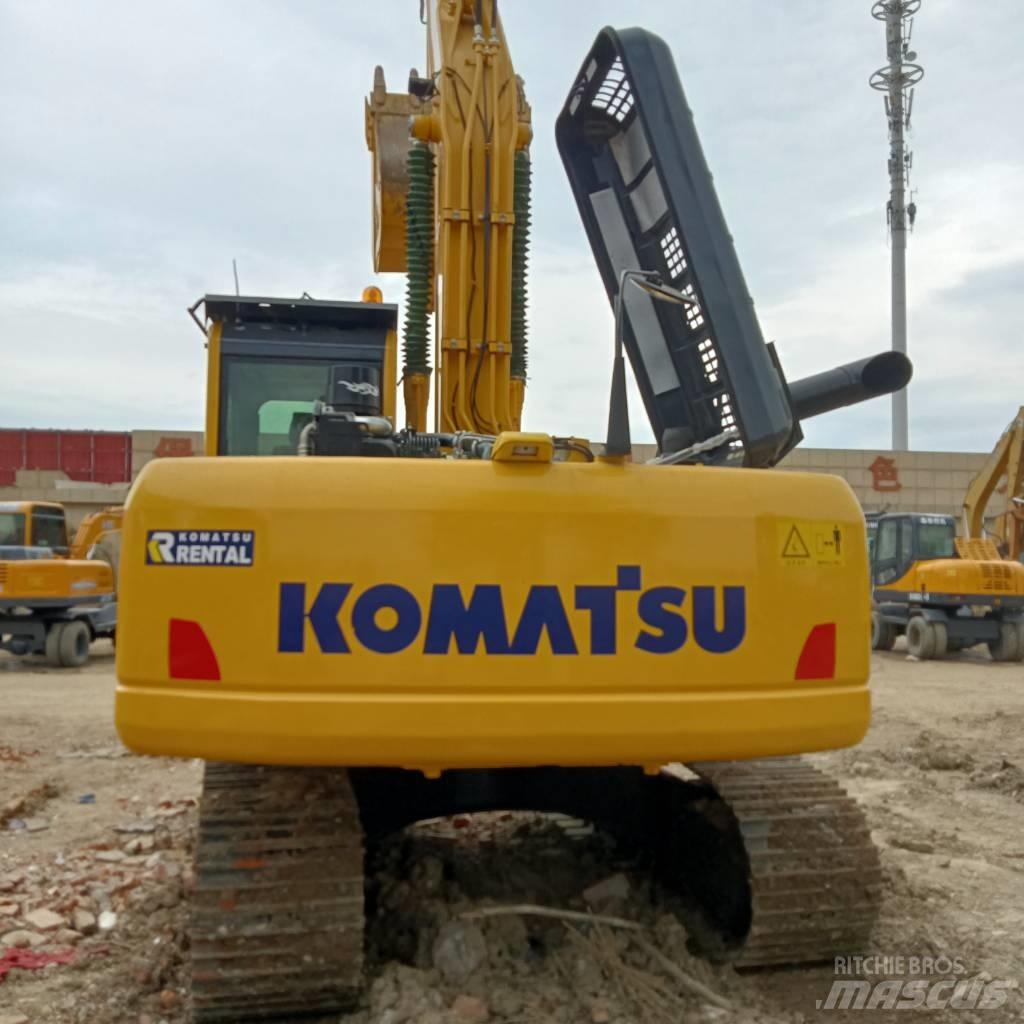 Komatsu PC 220-8 Гусеничні екскаватори