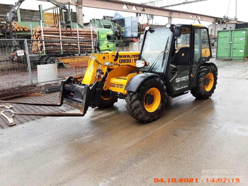 JCB 525-60 Телескопічні навантажувачі