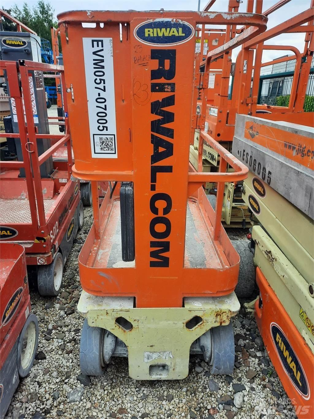 JLG 1230ES Інші підйомники і платформи