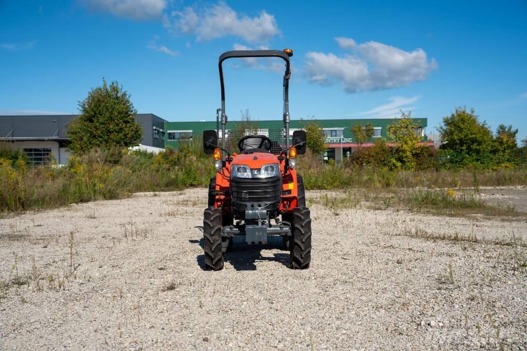 Kubota B1-121 Трактори