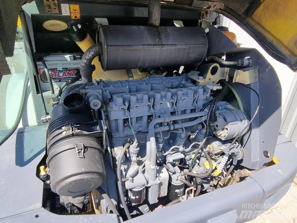 Kramer-allrad 750 Фронтальні навантажувачі