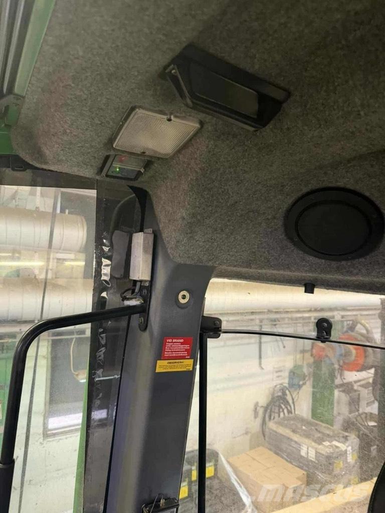  Johnn Deere 1910E Форвардери