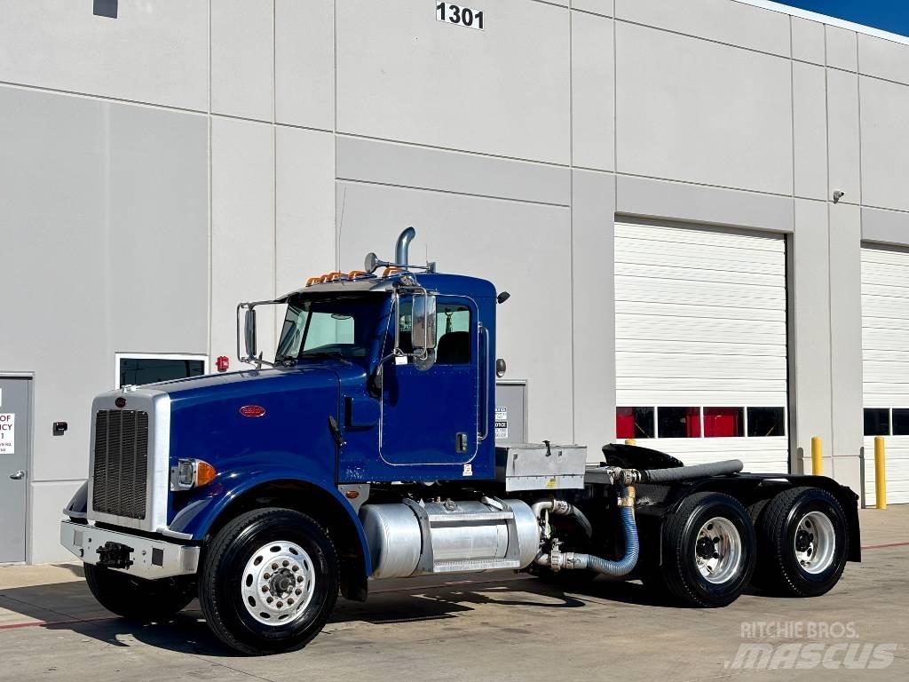 Peterbilt 365 Тягачі