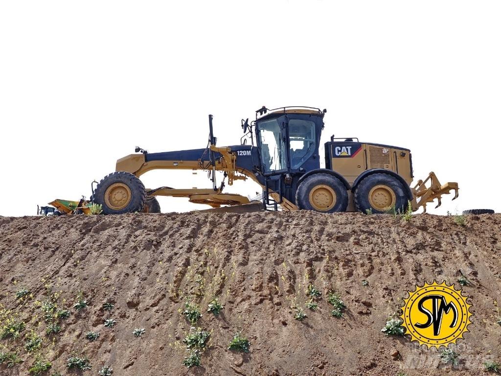 CAT 120 M Грейдери