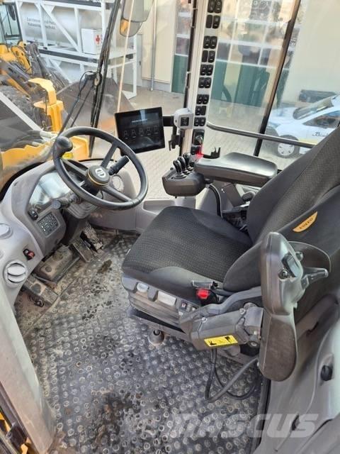 Volvo L 150 H Фронтальні навантажувачі