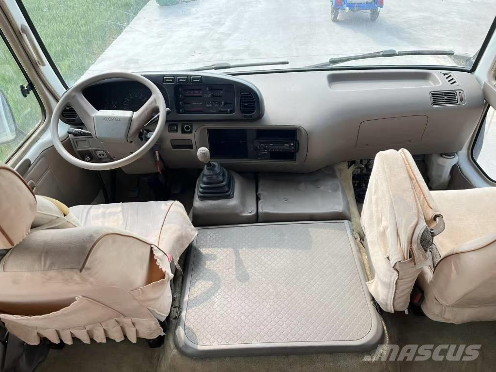 Toyota Coaster Bus Мікроавтобуси