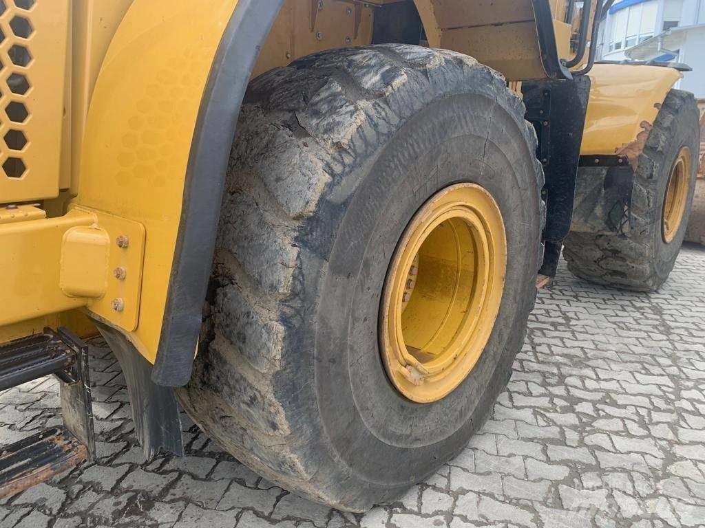 CAT 972 K Фронтальні навантажувачі