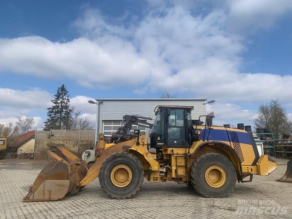 CAT 972 K Фронтальні навантажувачі