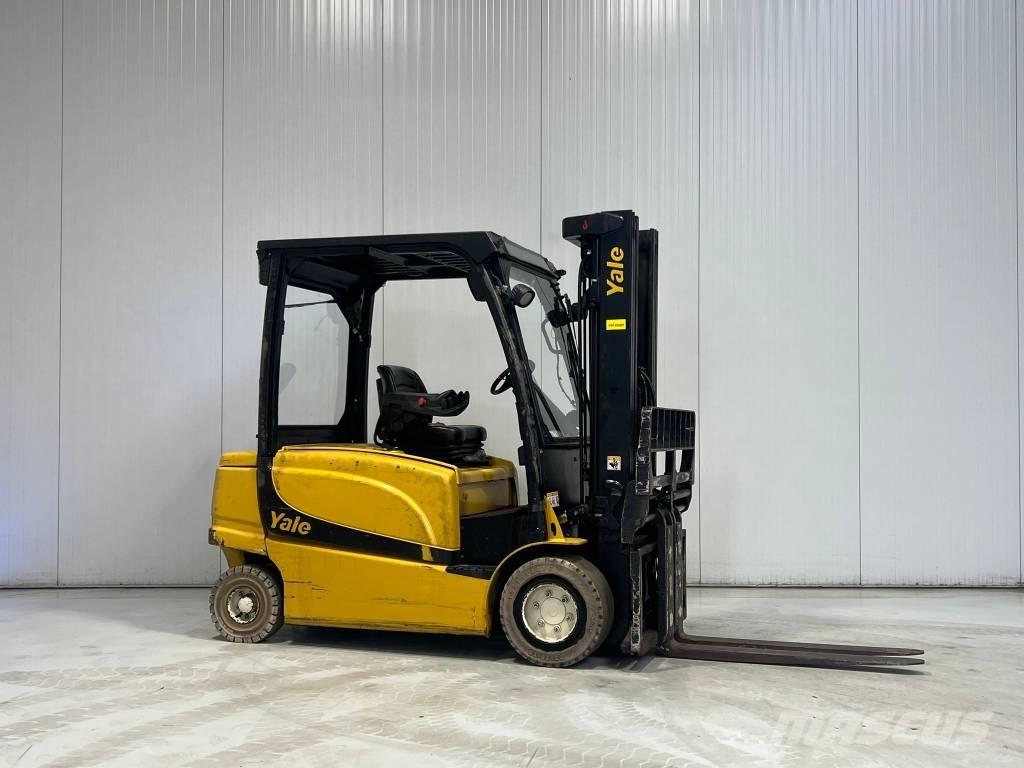 Yale ERP35VL Електронавантажувачі