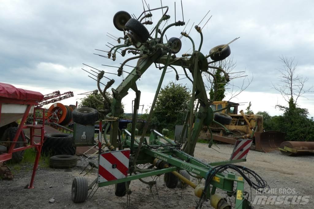 Krone KWT 10.50/8x7 Граблі і сінозворушувачі
