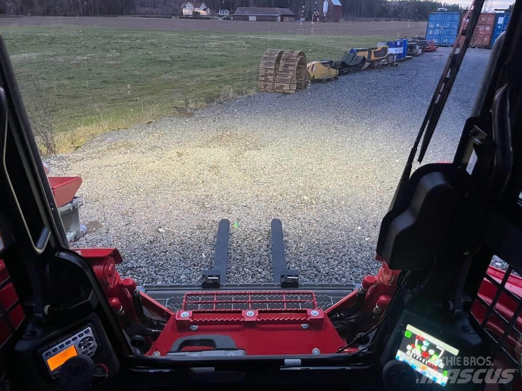 Takeuchi TL12-V2 Міні-навантажувачі