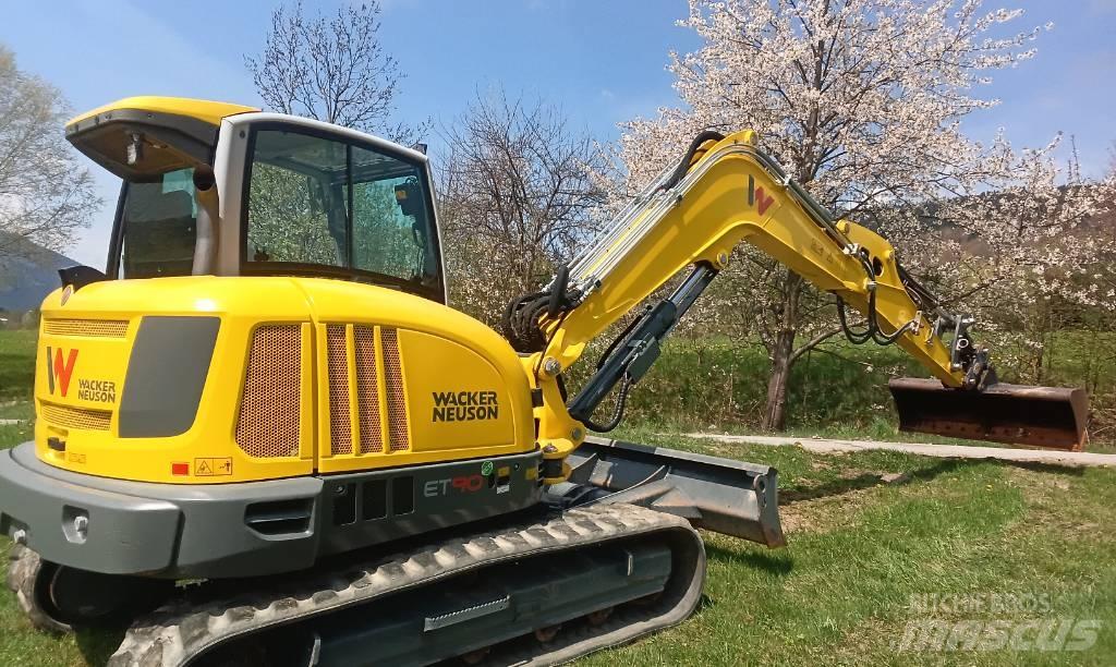 Wacker Neuson ET90 Середні екскаватори 7т. - 12т.