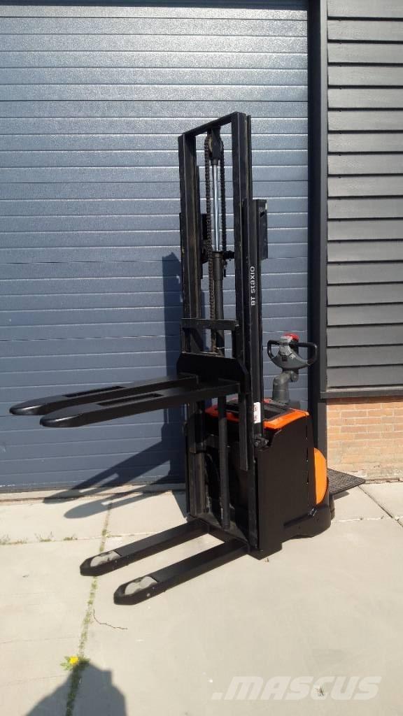 BT SWE 120 Самохідні електроштабелери