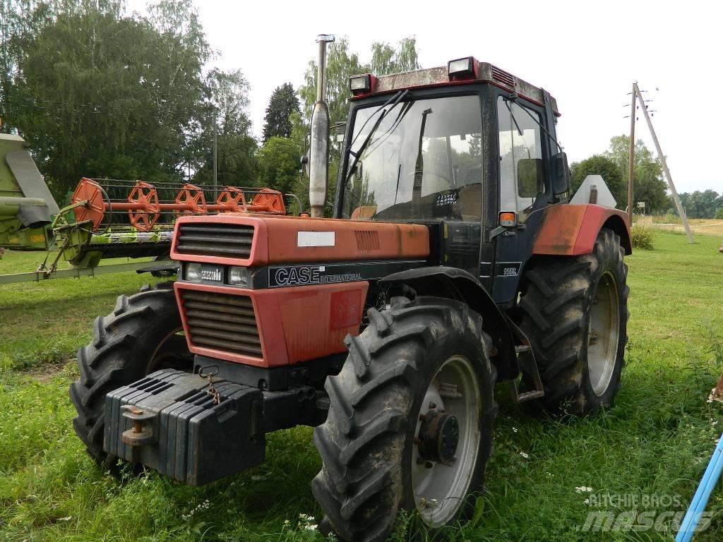 International 956 XL Трактори
