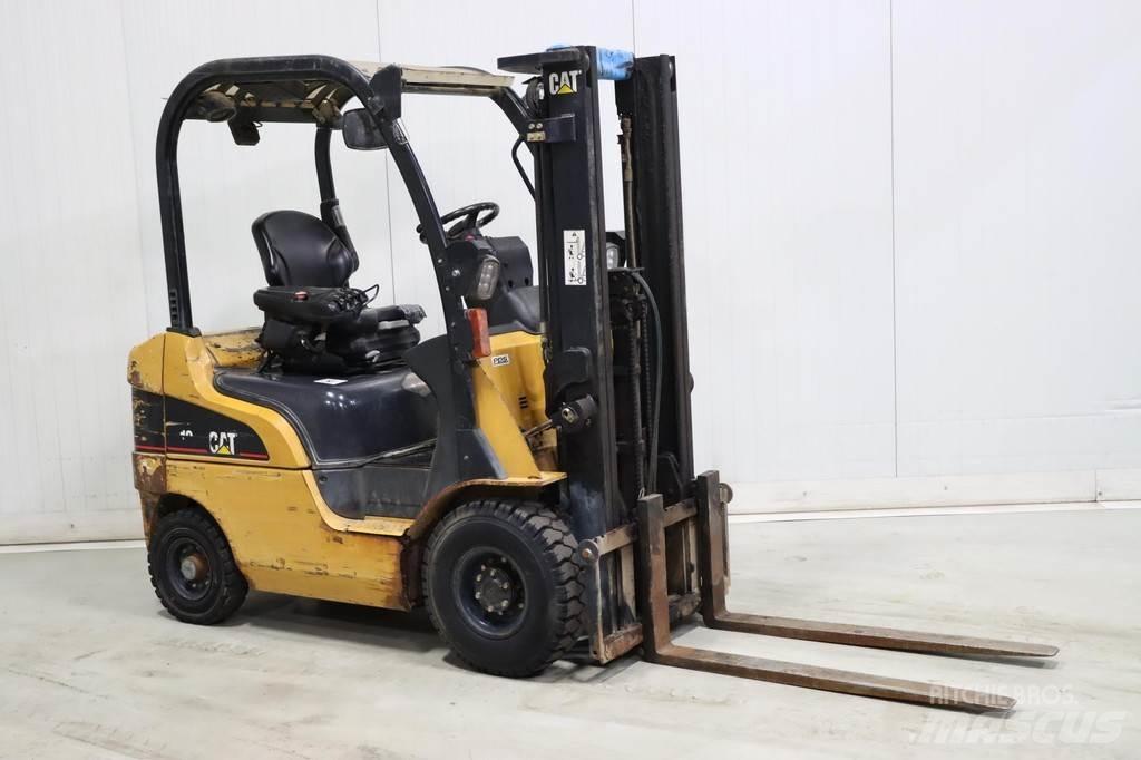CAT DP18N Дизельні навантажувачі
