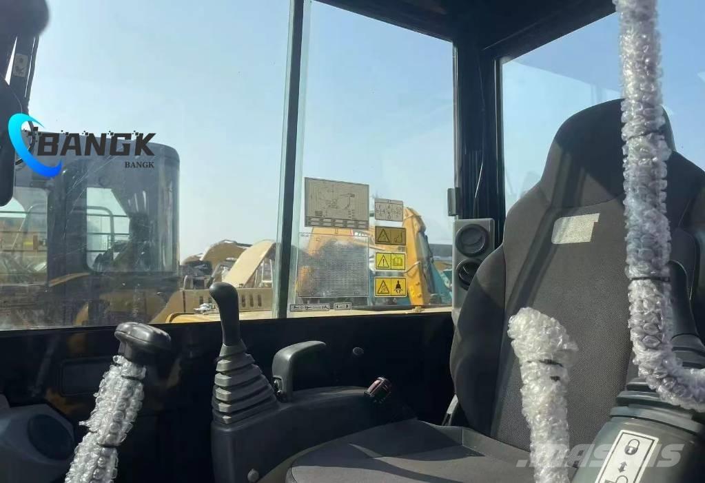 CAT 305.5 E Міні-екскаватори < 7т