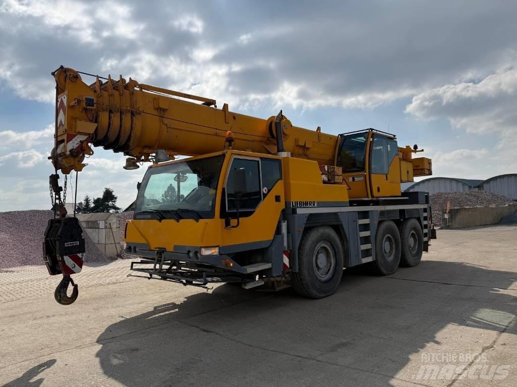 Liebherr LTM1055/1 автокрани