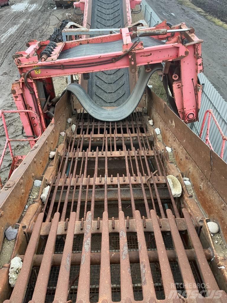 Terex Finlay 883 Просіювачі