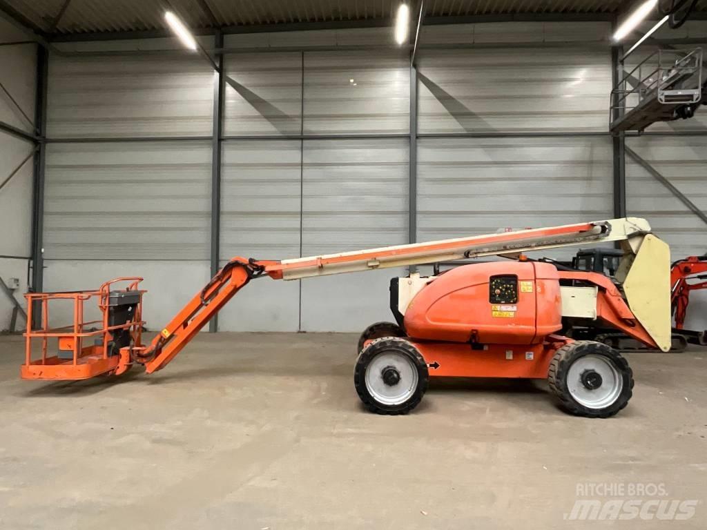 JLG 600 AJ Колінчаті підйомники