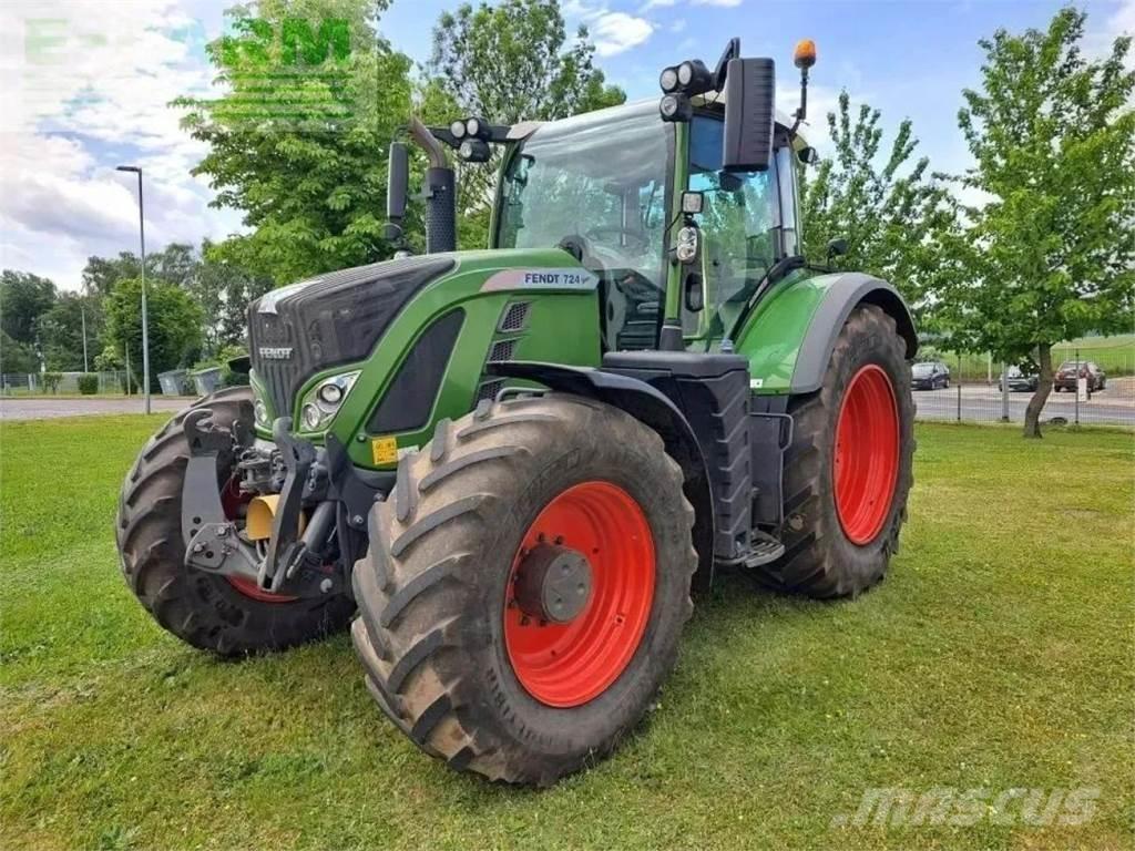 Fendt 724 vario Трактори