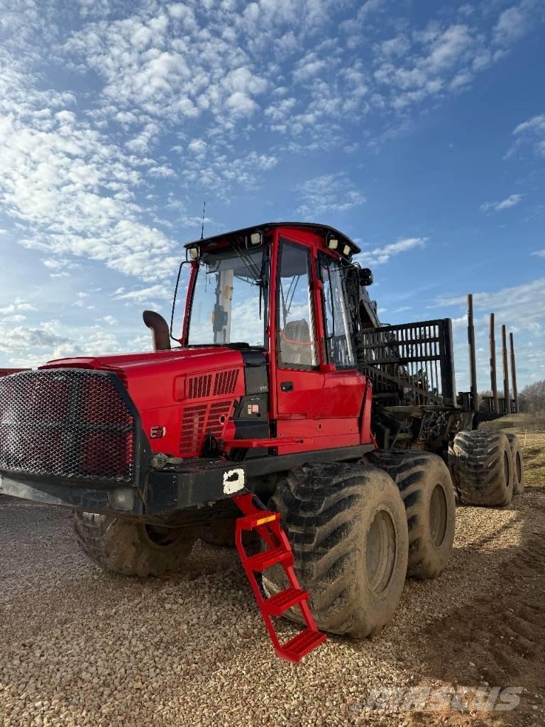 Komatsu 865 Форвардери