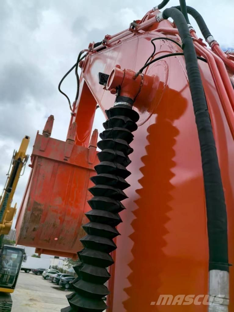 Hitachi ZX 240 HG Гусеничні екскаватори