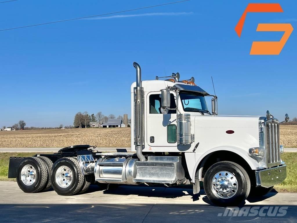 Peterbilt 389 Тягачі
