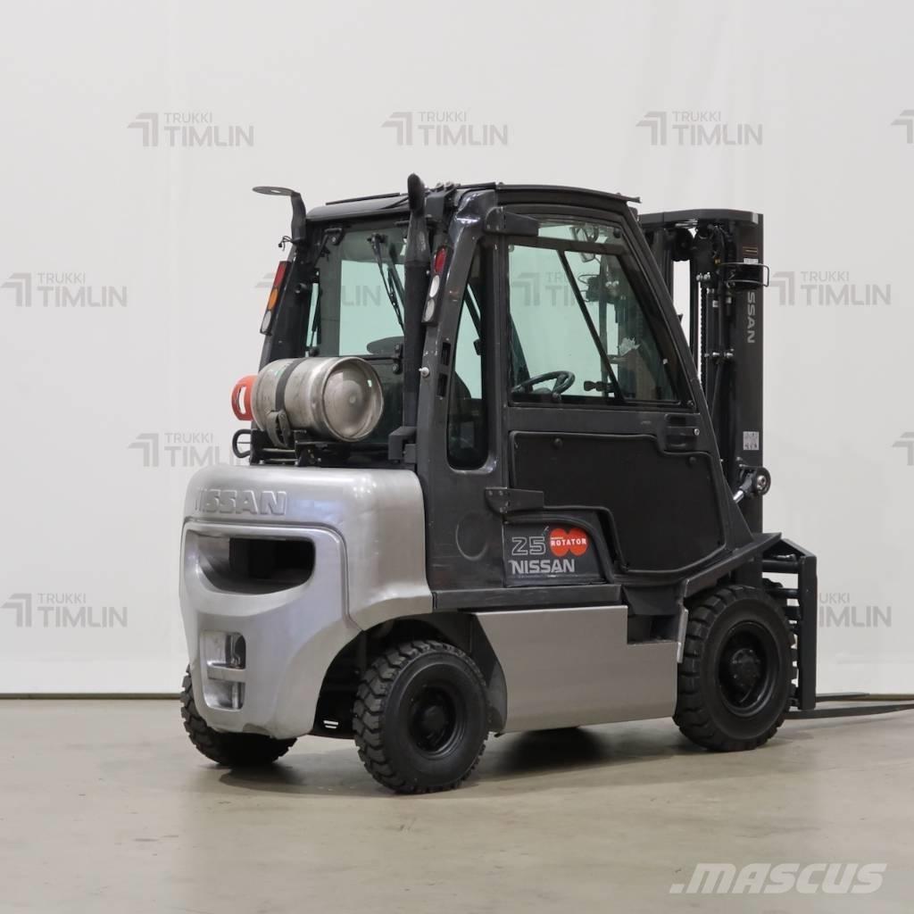 Nissan U1D2A25LO Газові навантажувачі