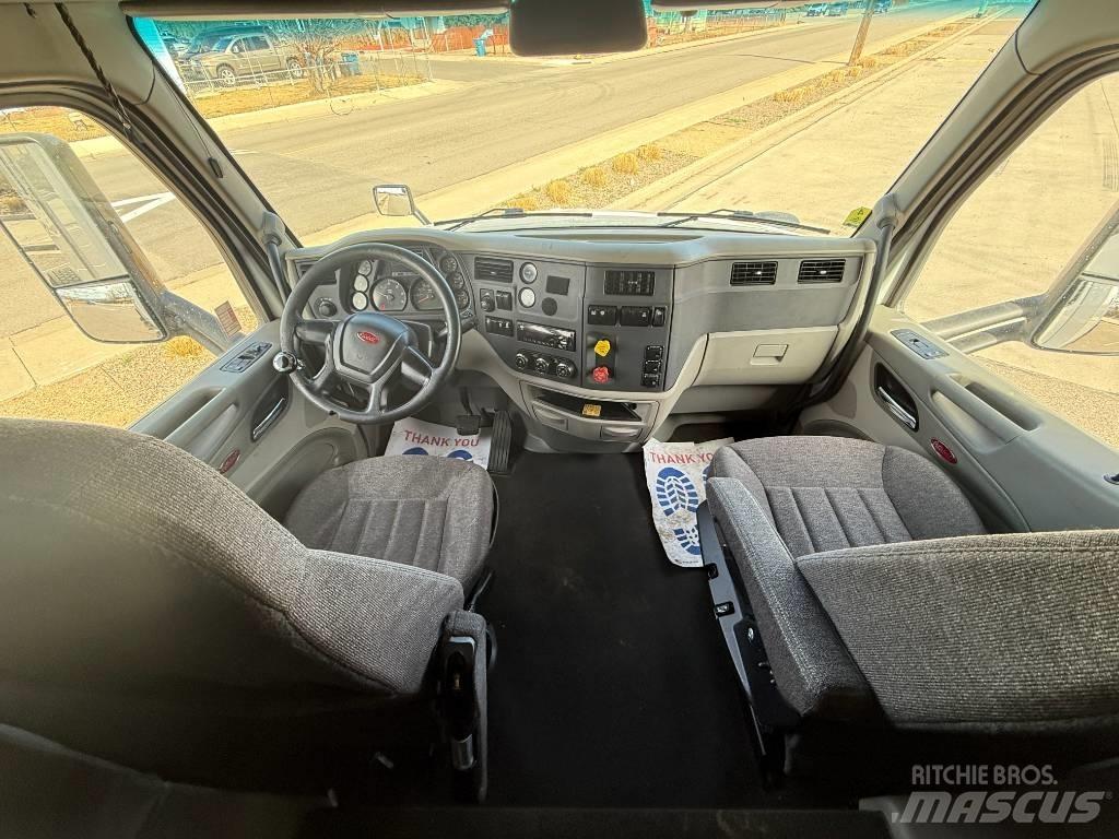 Peterbilt 579 Тягачі