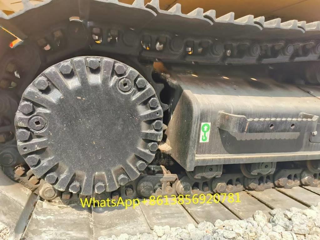 CAT 320 Гусеничні екскаватори