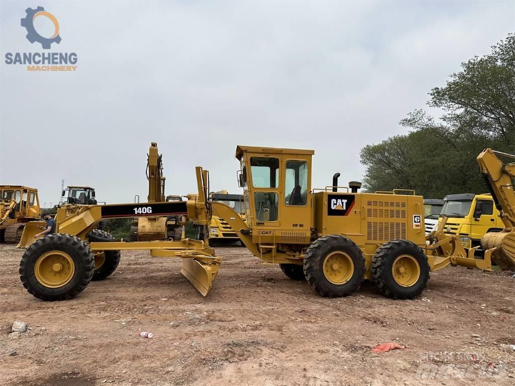 CAT 140 G Грейдери
