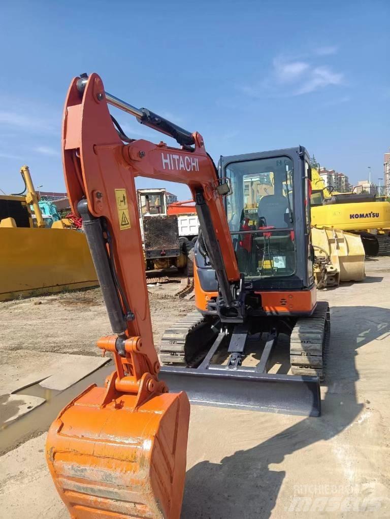 Hitachi ZX35-5A Міні-екскаватори < 7т
