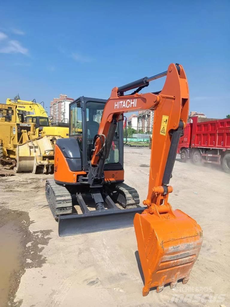 Hitachi ZX35-5A Міні-екскаватори < 7т
