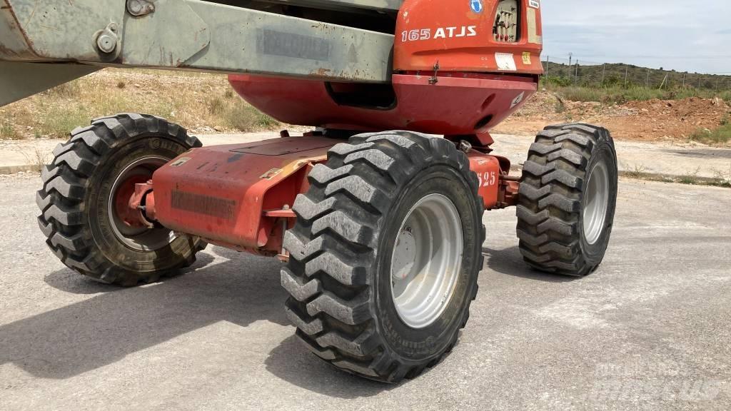 Manitou 165 ATJ Колінчаті підйомники