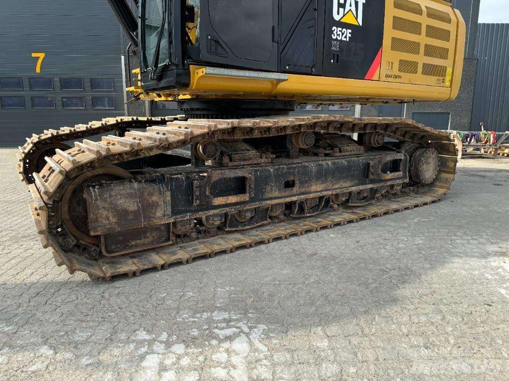CAT 352 FXE Гусеничні екскаватори