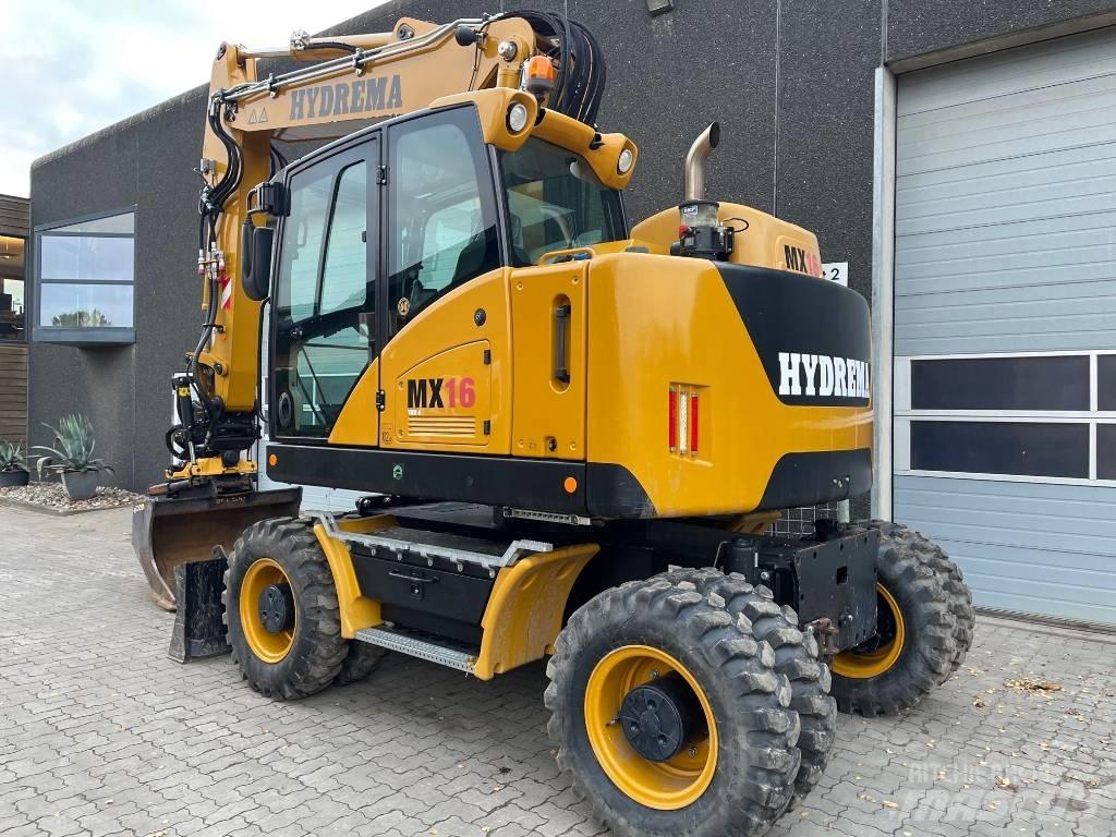Hydrema MX16 Колісні екскаватори