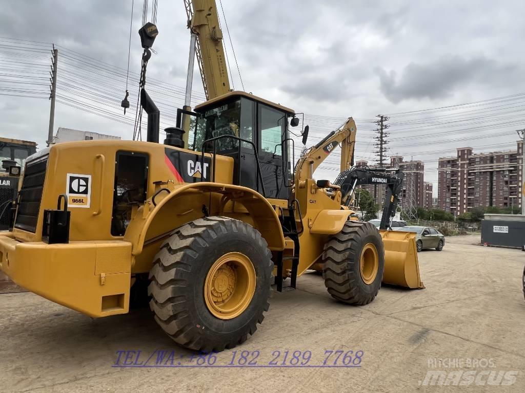 CAT 966L Фронтальні навантажувачі