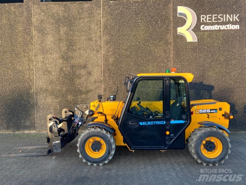 JCB 525-60 E Телескопічні навантажувачі