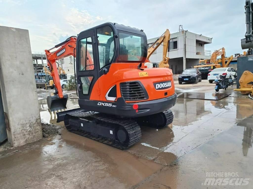 Doosan DX 55 Міні-екскаватори < 7т