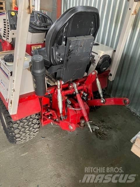 Ventrac 4500 Y Підсобні машини