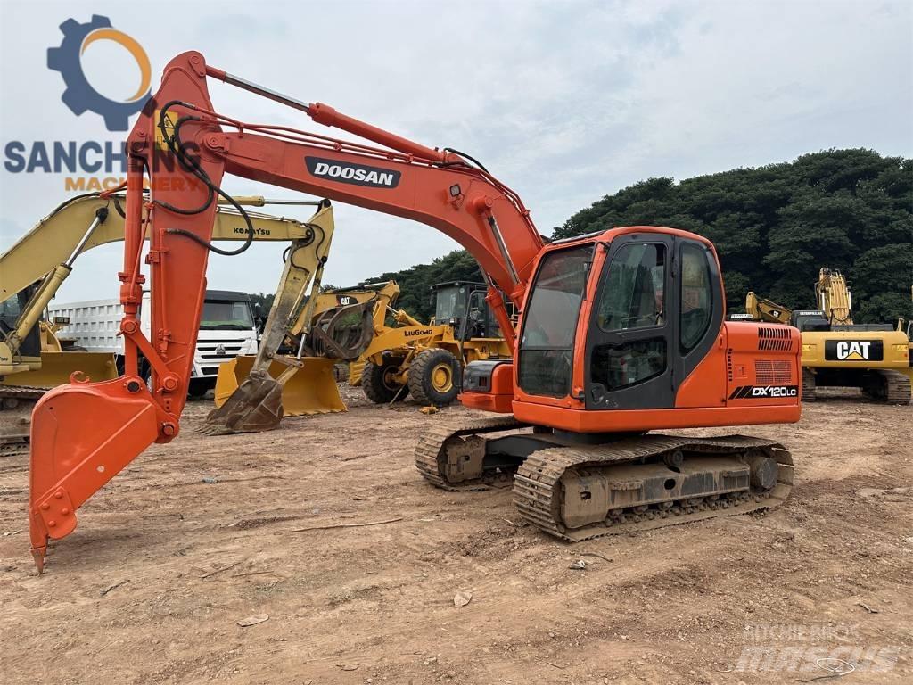 Doosan DX 120 Гусеничні екскаватори