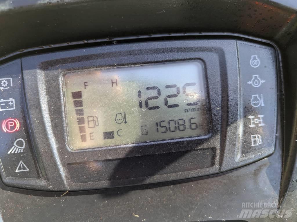 Kubota F 3890 Самохідні газонокосарки