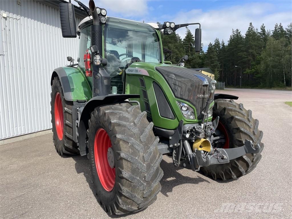 Fendt 720 Profi Plus Трактори