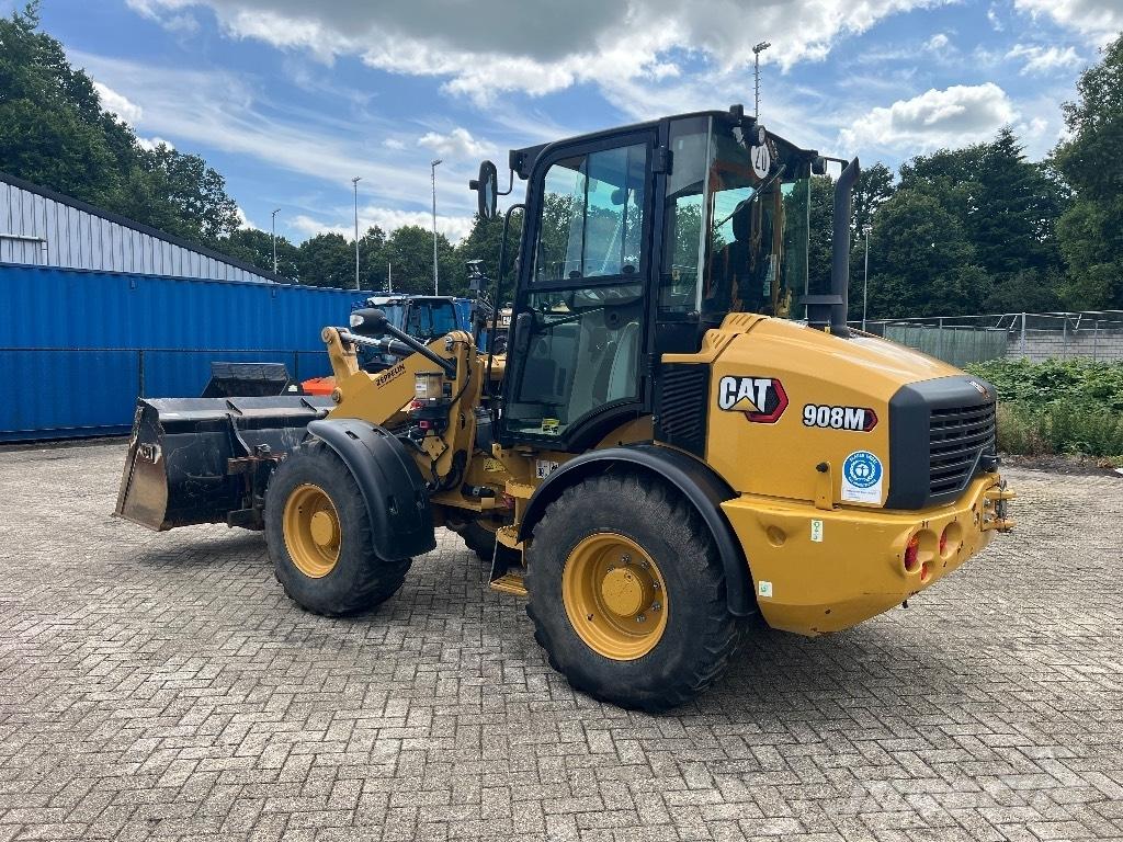 CAT 908M - 908 M Фронтальні навантажувачі