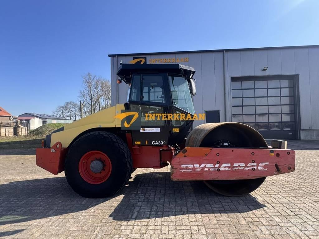 Dynapac CA 302 D Грунтові котки