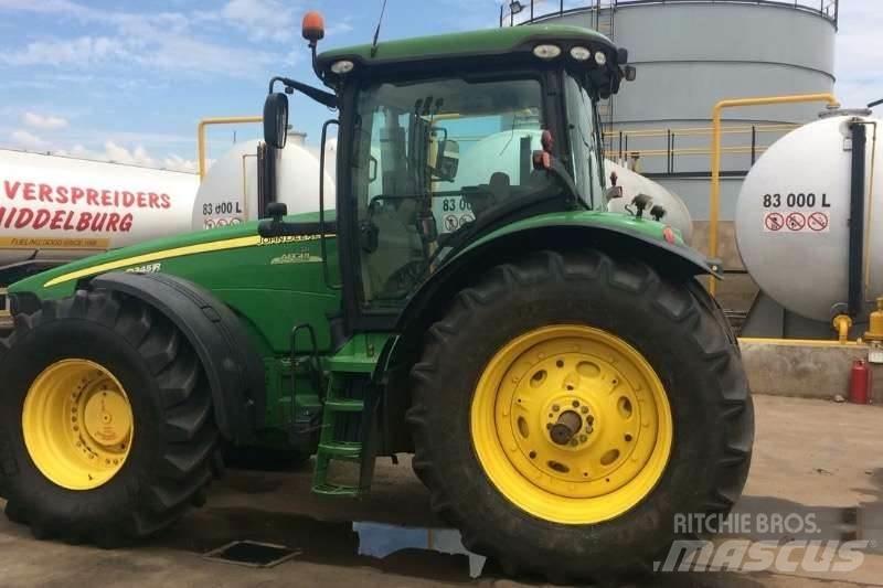 John Deere 8345R Трактори