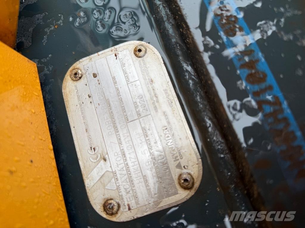 Hyundai 80 cr-9 Середні екскаватори 7т. - 12т.