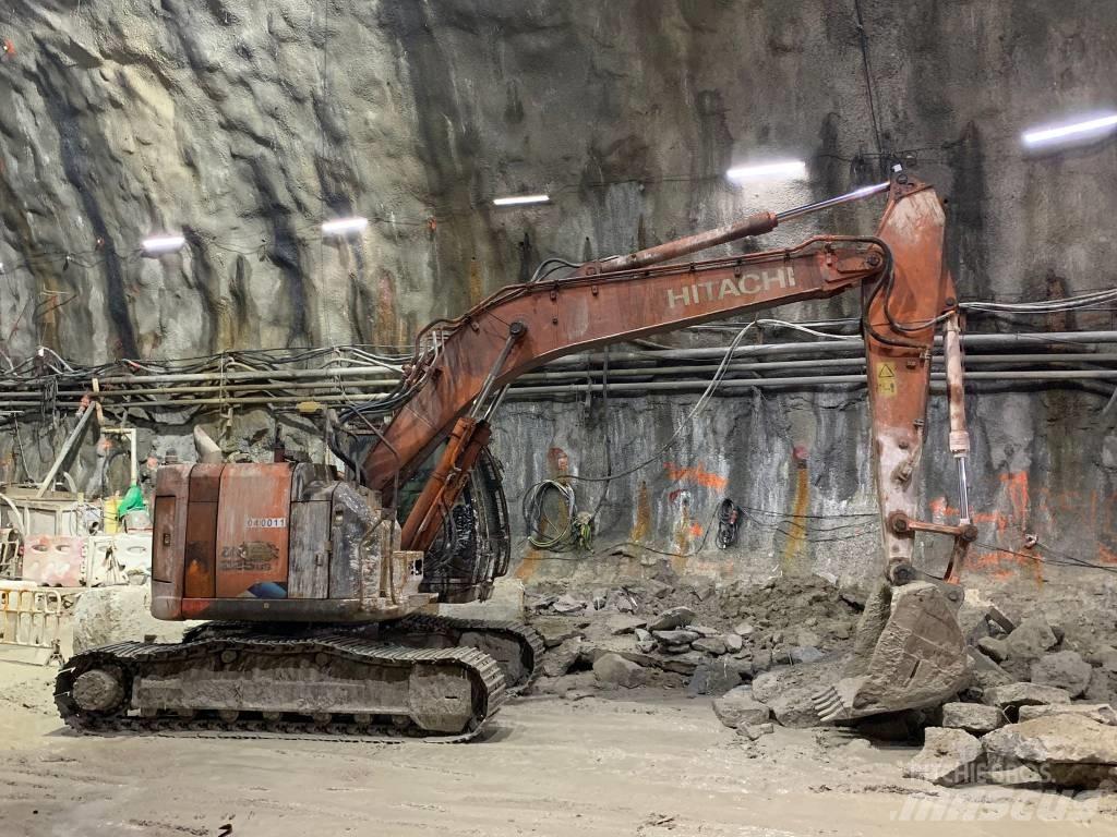 Hitachi ZX225US-5A Будтехніка - Інші