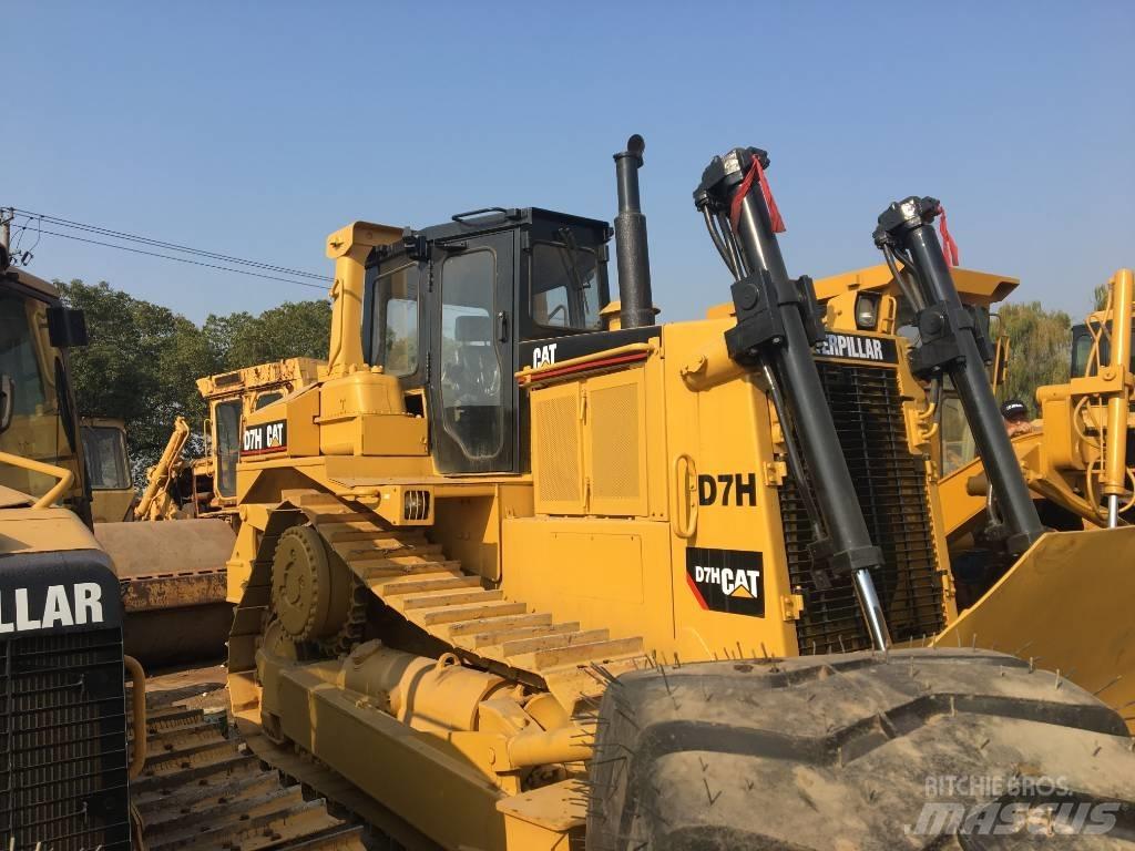 CAT D 7 H Гусеничні бульдозери