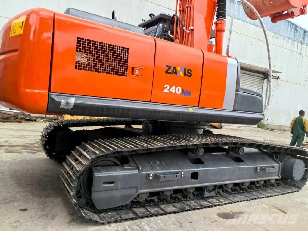 Hitachi ZX 240 HG Гусеничні екскаватори